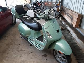 Damaged 2003 Vespa Gt 200 Scooter For Auction In Moorebank Sydney New South Wales Manheim Salvage Auctions
