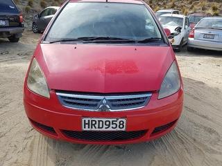 2005 Mitsubishi Colt 5D Hatch Photo