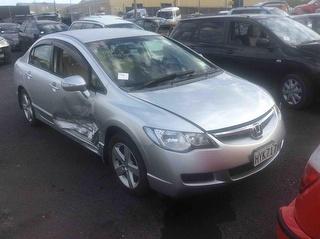 2005 Honda Civic Sedan Photo