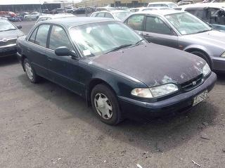 1995 Hyundai Sonata GLS Sedan Photo