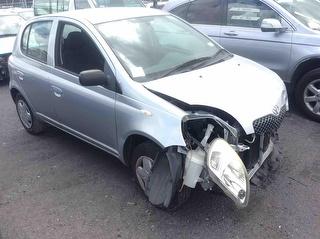 2003 Toyota Echo Hatch Photo