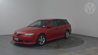 2002 Mazda Atenza 5D Station Wagon Photo